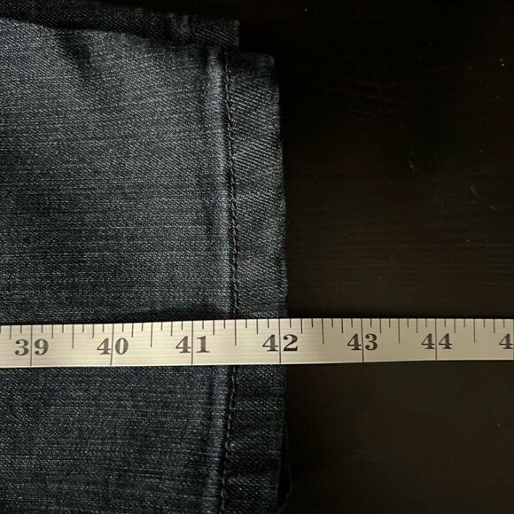 Torrid Womens Jeans Plus Size 4 Blue Medium Wash Denim Crop Lean Pull On Pockets - Picture 12 of 12